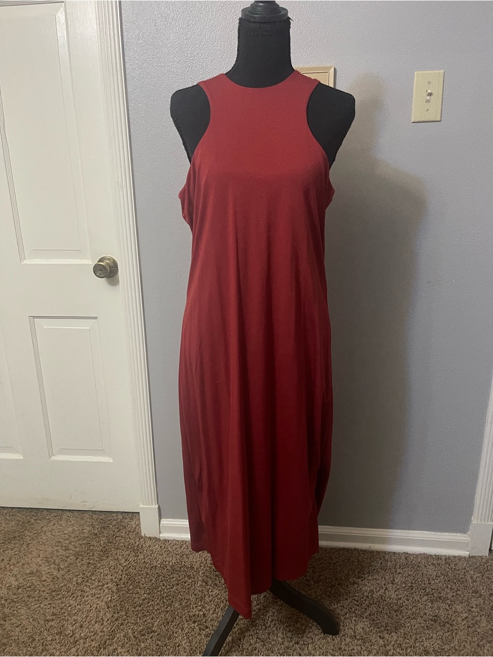 Elegant Red Sleeveless Dress